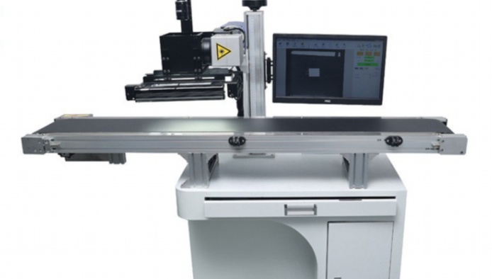 紫外激光打標(biāo)機vs光纖激光打標(biāo)機：全面比較與應(yīng)用指南