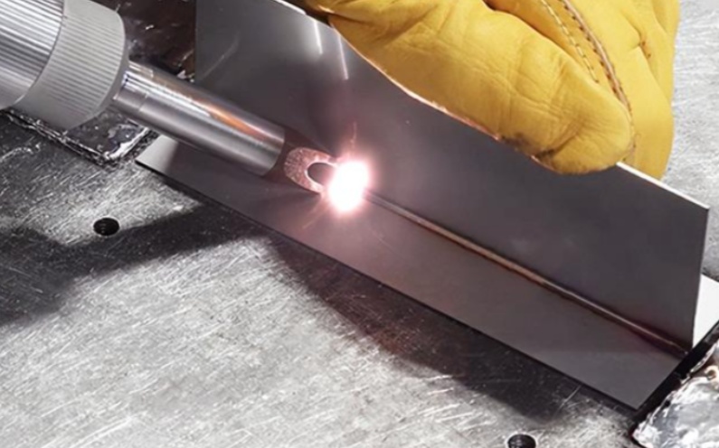 光纖激光焊接機(jī)整線(xiàn)解決方案2025