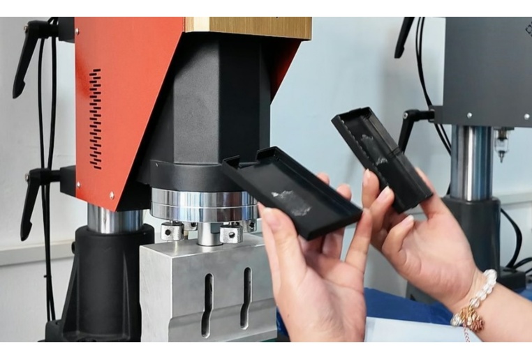 PE激光焊接行業標準避坑指南：從入門到精通的實戰策略