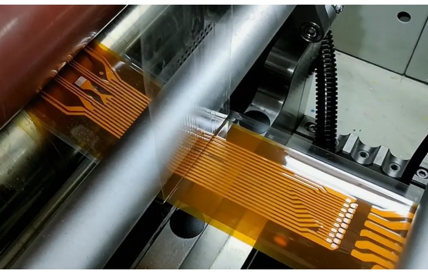 激光模切機(jī)在柔性屏與保護(hù)膜切割中的實(shí)踐