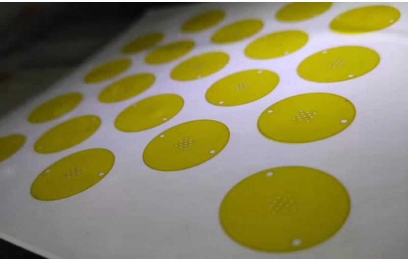 激光模切機(jī)CCD識(shí)別偏移常見(jiàn)誤區(qū)