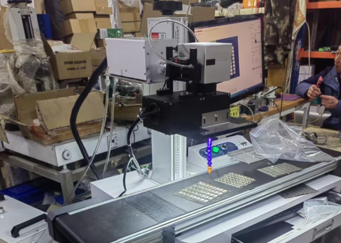 PCB在線鐳雕機(jī)適合哪些流水線